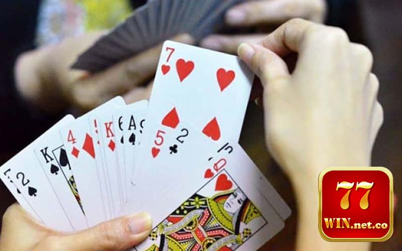 Game bài tiến lên